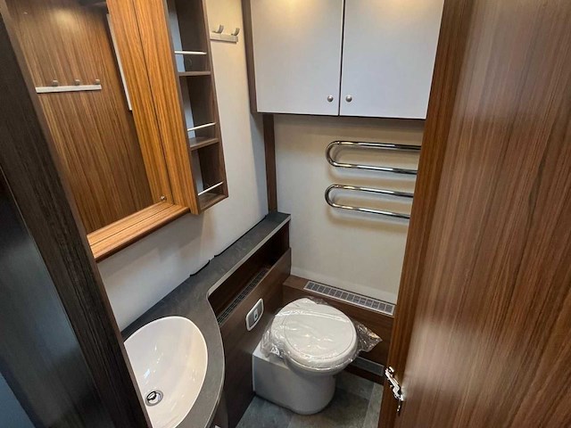Polar selected 560 caravan - sleurhut - afbeelding 4 van  16