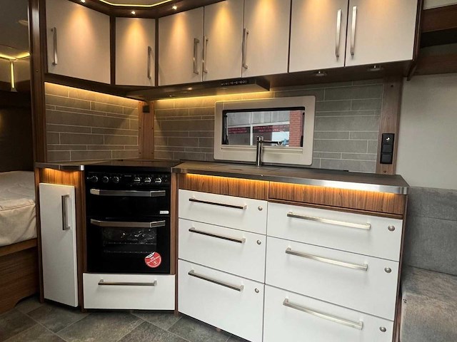 Polar selected 560 caravan - sleurhut - afbeelding 15 van  16