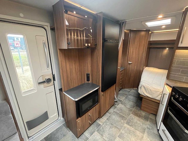 Polar selected 560 caravan - sleurhut - afbeelding 16 van  16