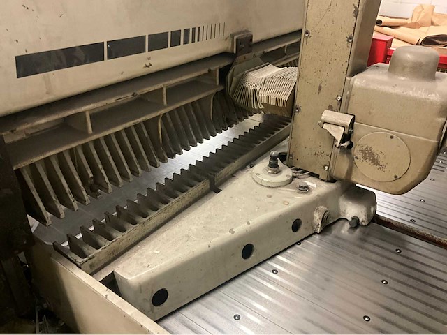 Polar werke 145 el papiersnijmachine - afbeelding 19 van  21