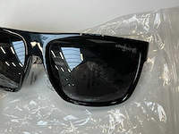 Polaroid zonnebril (16x) - afbeelding 10 van  10