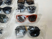 Polaroid zonnebril (17x) - afbeelding 8 van  12