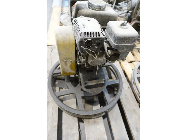 Poliermachine wacker neuson - afbeelding 5 van  6