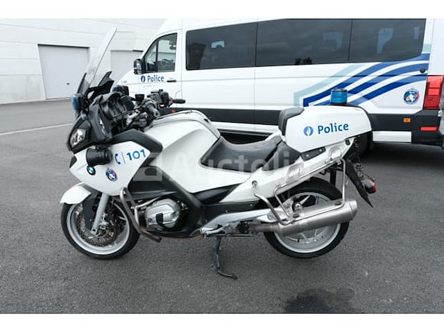 Politiemotorfiets bmw r1200rt (2010-67,492 km-vin:wb1043006azw32310) - afbeelding 2 van  38