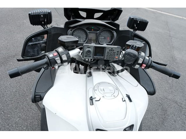 Politiemotorfiets bmw r1200rt (2010-67,492 km-vin:wb1043006azw32310) - afbeelding 33 van  38
