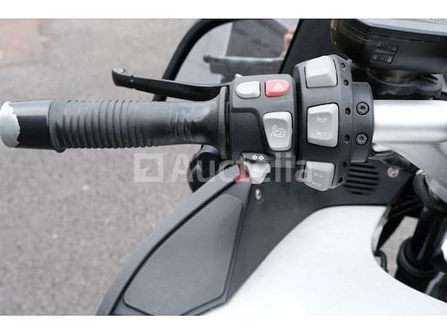 Politiemotorfiets bmw r1200rt (2010-84,950 km-vin:wb1043008azw32311) - afbeelding 7 van  38