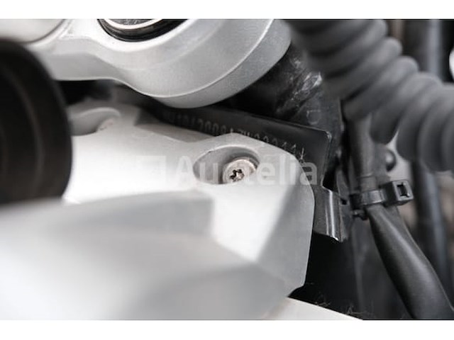 Politiemotorfiets bmw r1200rt (2010-84,950 km-vin:wb1043008azw32311) - afbeelding 18 van  38