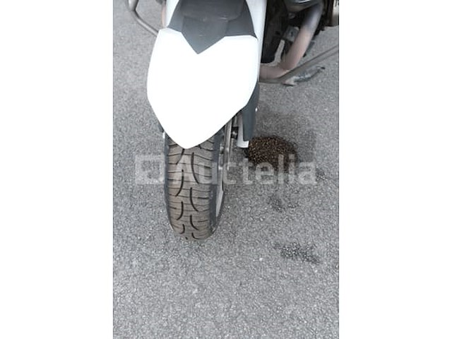 Politiemotorfiets bmw r1200rt (2010-84,950 km-vin:wb1043008azw32311) - afbeelding 24 van  38