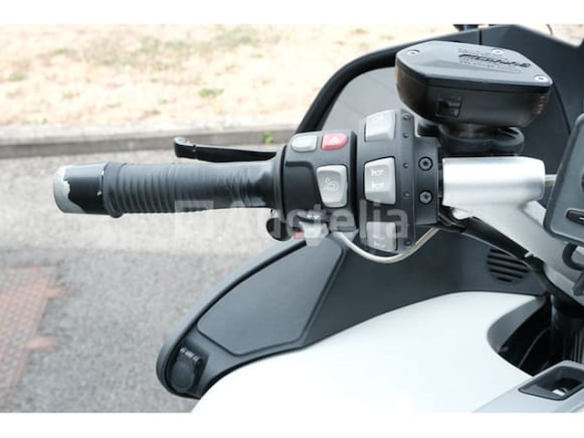 Politiemotorfiets bmw r1200rt (2010-89,483 km-vin:wb1043001azw32232) - afbeelding 2 van  41