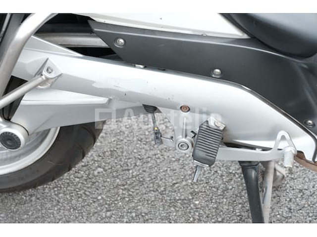 Politiemotorfiets bmw r1200rt (2010-89,483 km-vin:wb1043001azw32232) - afbeelding 18 van  41