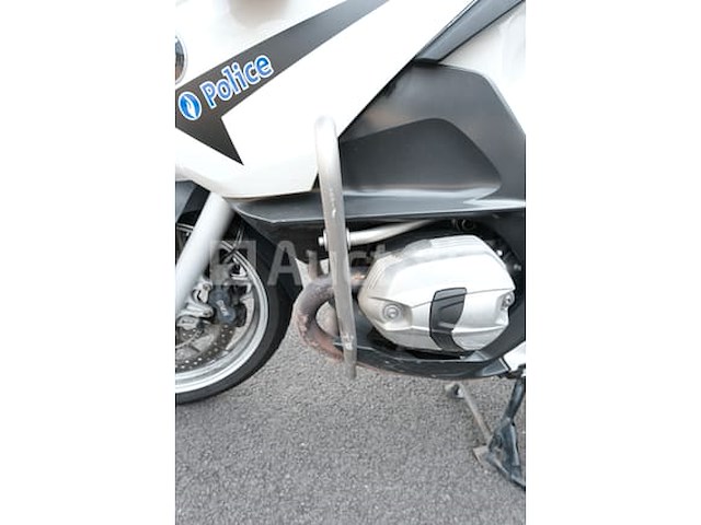 Politiemotorfiets bmw r1200rt (2010-89,483 km-vin:wb1043001azw32232) - afbeelding 21 van  41