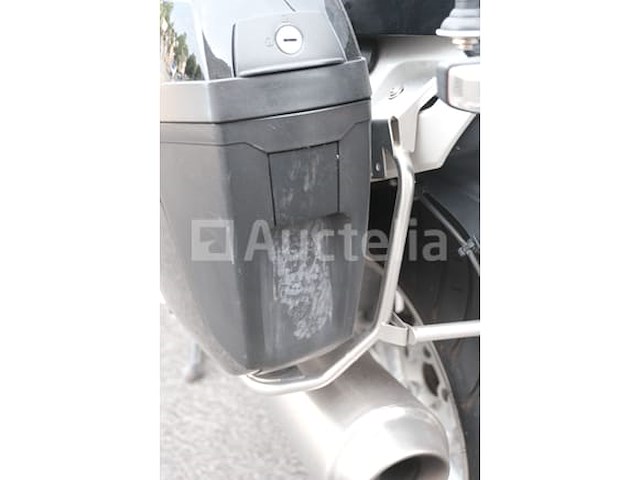 Politiemotorfiets bmw r1200rt (2010-89,483 km-vin:wb1043001azw32232) - afbeelding 22 van  41