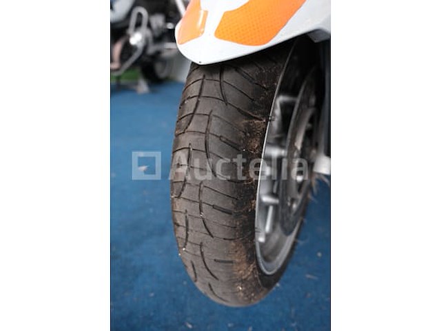 Politiemotorfiets crashte bmw r1200rt (2010-71.120 km-vin:wb1043003azw32233) - afbeelding 5 van  27