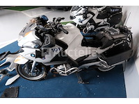 Politiemotorfiets crashte bmw r1200rt (2010-71.120 km-vin:wb1043003azw32233) - afbeelding 24 van  27