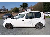 Politievoertuig skoda roomster (2010-91,327 km) - afbeelding 5 van  53