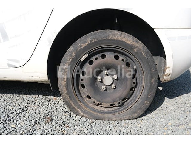 Politievoertuig skoda roomster (2010-91,327 km) - afbeelding 19 van  53