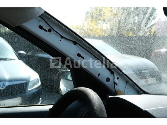 Politievoertuig skoda roomster (2010-91,327 km) - afbeelding 36 van  53