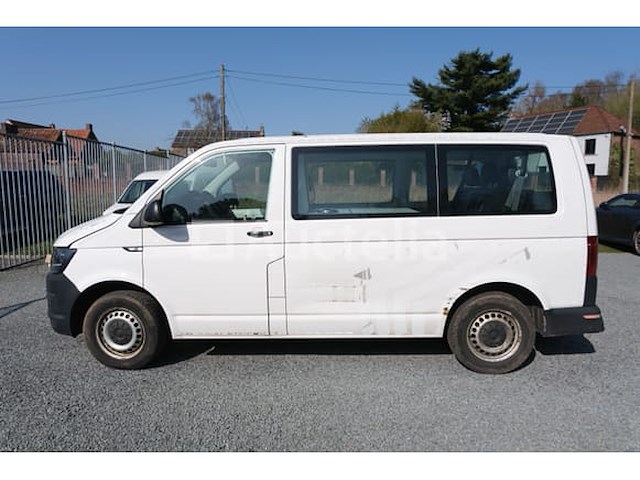 Politievoertuig volkswagen kombi (2019-228,099 km) - afbeelding 20 van  58