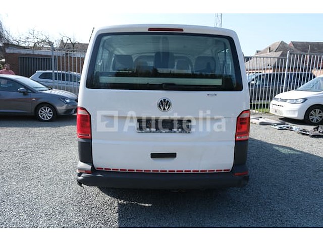 Politievoertuig volkswagen kombi (2019-228,099 km) - afbeelding 25 van  58