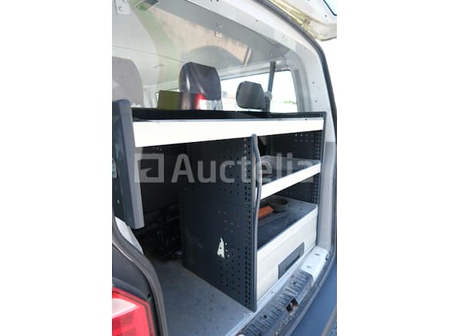 Politievoertuig volkswagen kombi (2019-228,099 km) - afbeelding 33 van  58