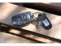 Politievoertuig volkswagen kombi (2019-228,099 km) - afbeelding 40 van  58