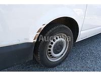 Politievoertuig volkswagen kombi (2019-228,099 km) - afbeelding 43 van  58