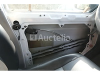 Politievoertuig volkswagen kombi (2019-228,099 km) - afbeelding 47 van  58