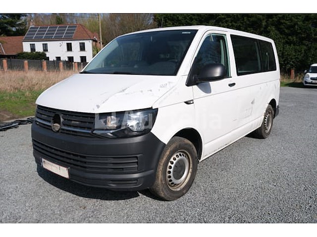 Politievoertuig volkswagen kombi (2019-228,099 km) - afbeelding 58 van  58