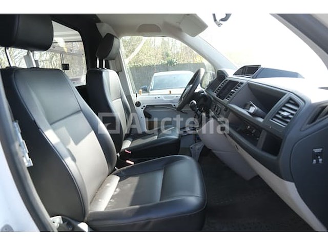 Politievoertuig volkswagen kombi (2019-230,267 km) - afbeelding 7 van  55