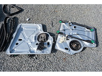 Politievoertuig volkswagen kombi (2019-230,267 km) - afbeelding 37 van  55