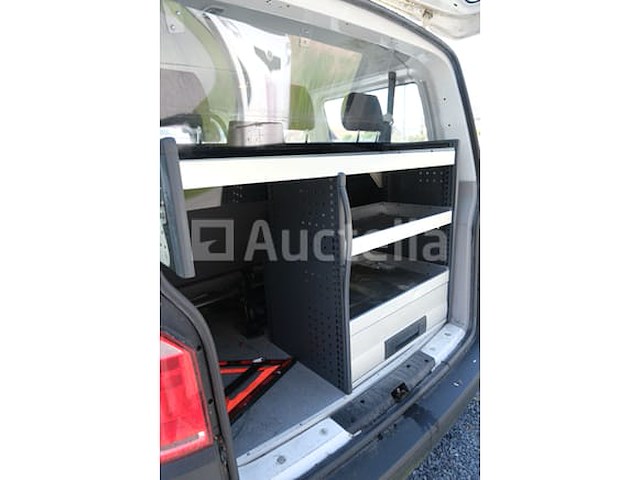 Politievoertuig volkswagen kombi (2019-230,267 km) - afbeelding 48 van  55