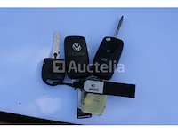 Politievoertuig volkswagen kombi (2019-230,267 km) - afbeelding 49 van  55