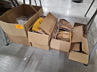 Polshorloges, handtassen, geldbeugels, .. afgewerkt in kurk - afbeelding 10 van  17