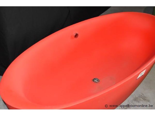 Poly alleenstaand design bad - afbeelding 2 van  2