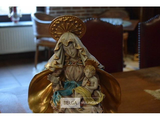 Polychroom terracotta beeldje madonna met kind - afbeelding 2 van  4