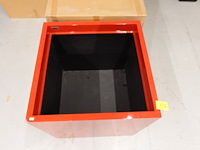 Polyester bloempot dalat met autolak - afbeelding 4 van  6