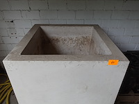 Polyester bloempot - afbeelding 4 van  4