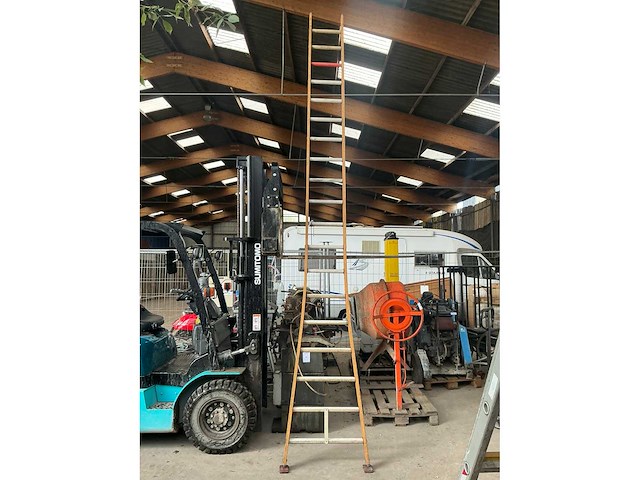 Polyester ladder - afbeelding 1 van  3