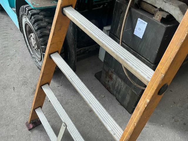 Polyester ladder - afbeelding 3 van  3