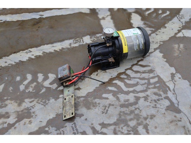 Pomp groeneveld 362.01 12v - afbeelding 1 van  1