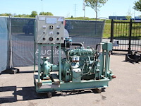 Pomp iveco diesel - afbeelding 1 van  1