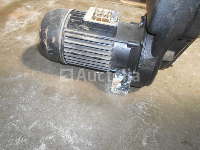 Pomp met motor grundfos - afbeelding 1 van  4