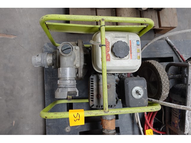 Pomp met motor - afbeelding 1 van  2