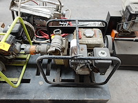 Pomp met motor - afbeelding 2 van  2