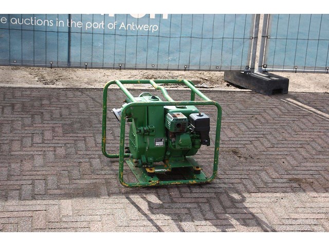 Pomp wacker pt2a benzine - afbeelding 1 van  1