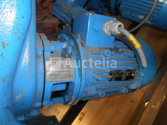Pompen johnson pump met motor lönne - afbeelding 3 van  3