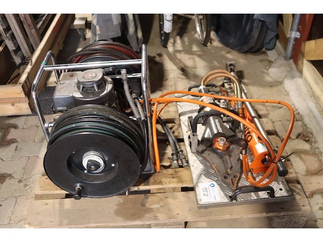 Pompunit holmatro htt1800 benzine 1998 - afbeelding 1 van  1