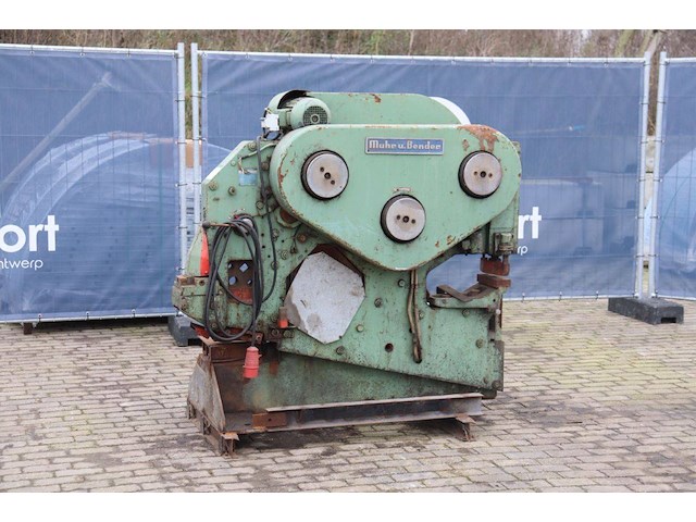 Pons- en knipmachine mubea kbl13 elektrisch - afbeelding 1 van  1