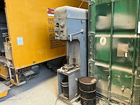 Ponsmachine - afbeelding 1 van  7