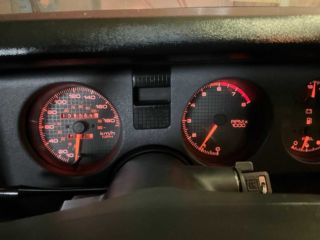 Pontiac - firebird - personenauto - afbeelding 5 van  25